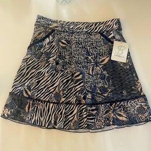 Sofibella Ladies Small Ruffled Skort Blue Tan Golf Tennis Pickelball NEW NWT